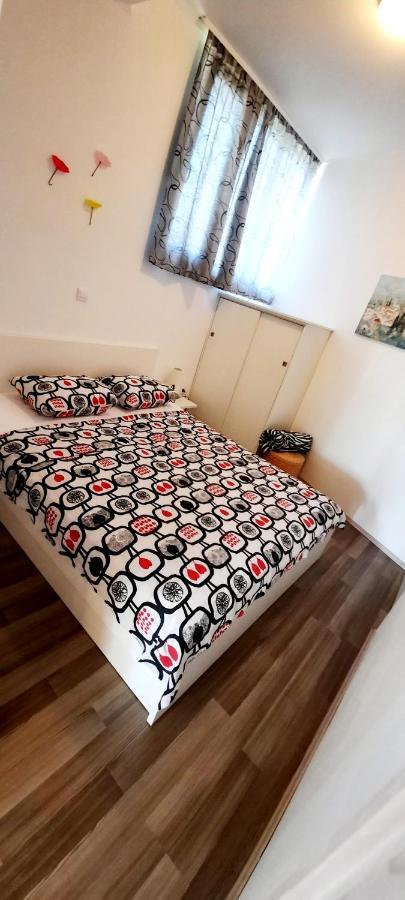 Apartments Marita Ston Ngoại thất bức ảnh